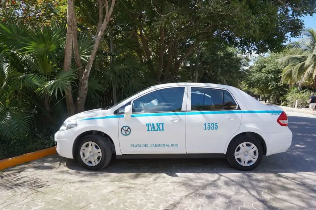 riviera taxi